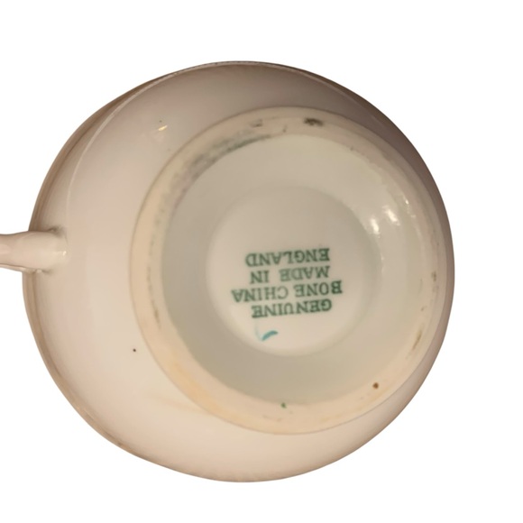 English Genuine Bone China Charming Yellow Floral Teacup and Saucer Set - Picture 9 of 10